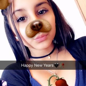 Meet your Posher, Angiee